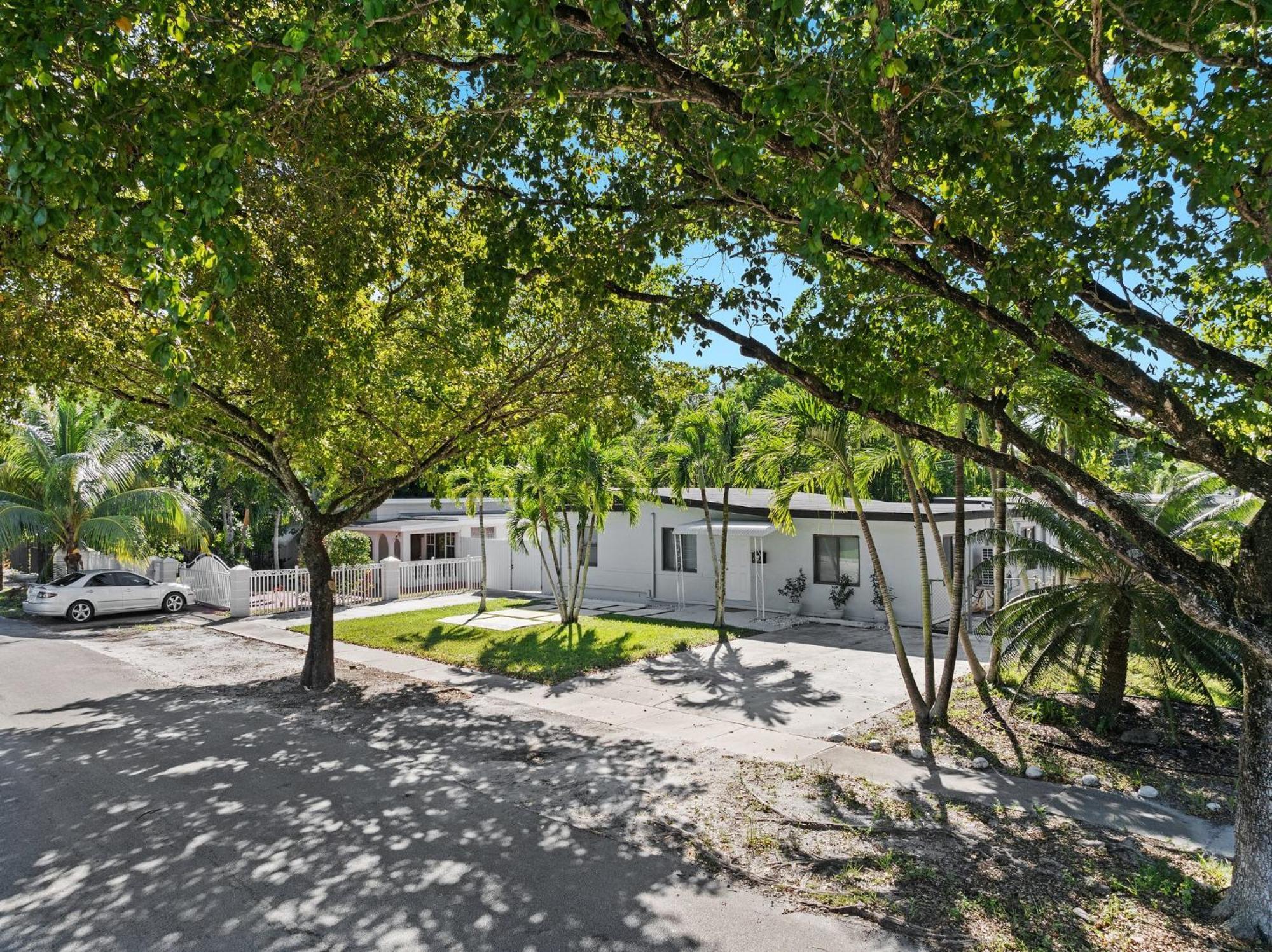 3 Bedroom And 2 Bath North Miami, Florida Exteriér fotografie